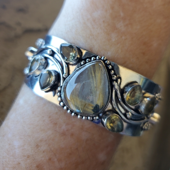 New Golden Rutile and Citrine 925 Silver Cuff Bracelet. - Picture 7 of 16